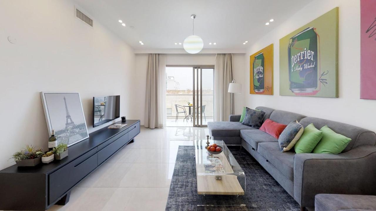 Exclusive Two-Bedroom Apartment With Parking Jerusalem Exterior foto