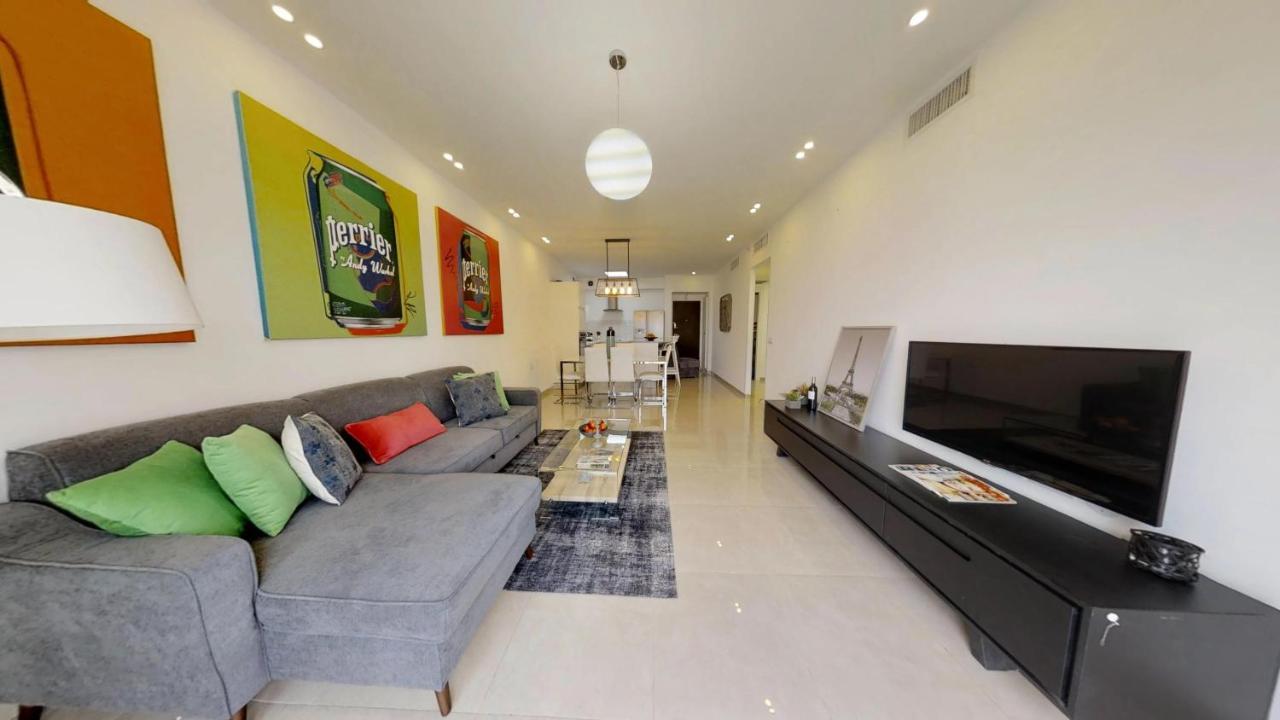 Exclusive Two-Bedroom Apartment With Parking Jerusalem Exterior foto