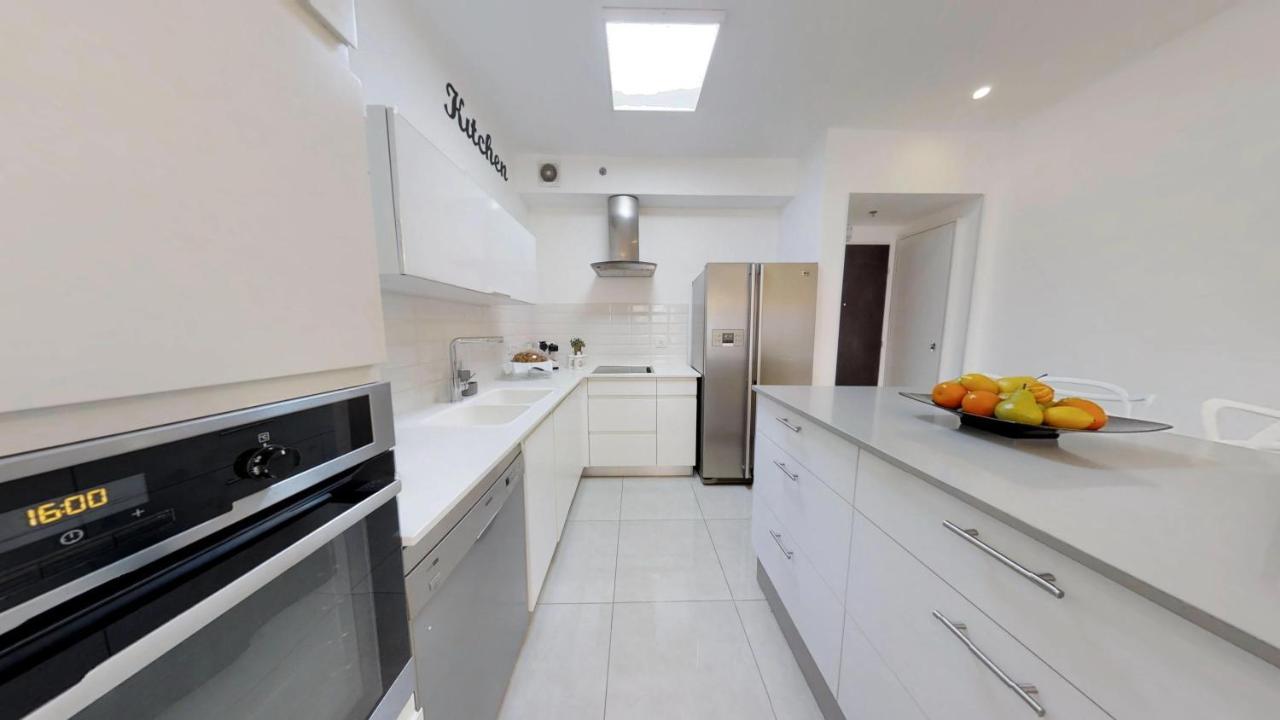 Exclusive Two-Bedroom Apartment With Parking Jerusalem Exterior foto