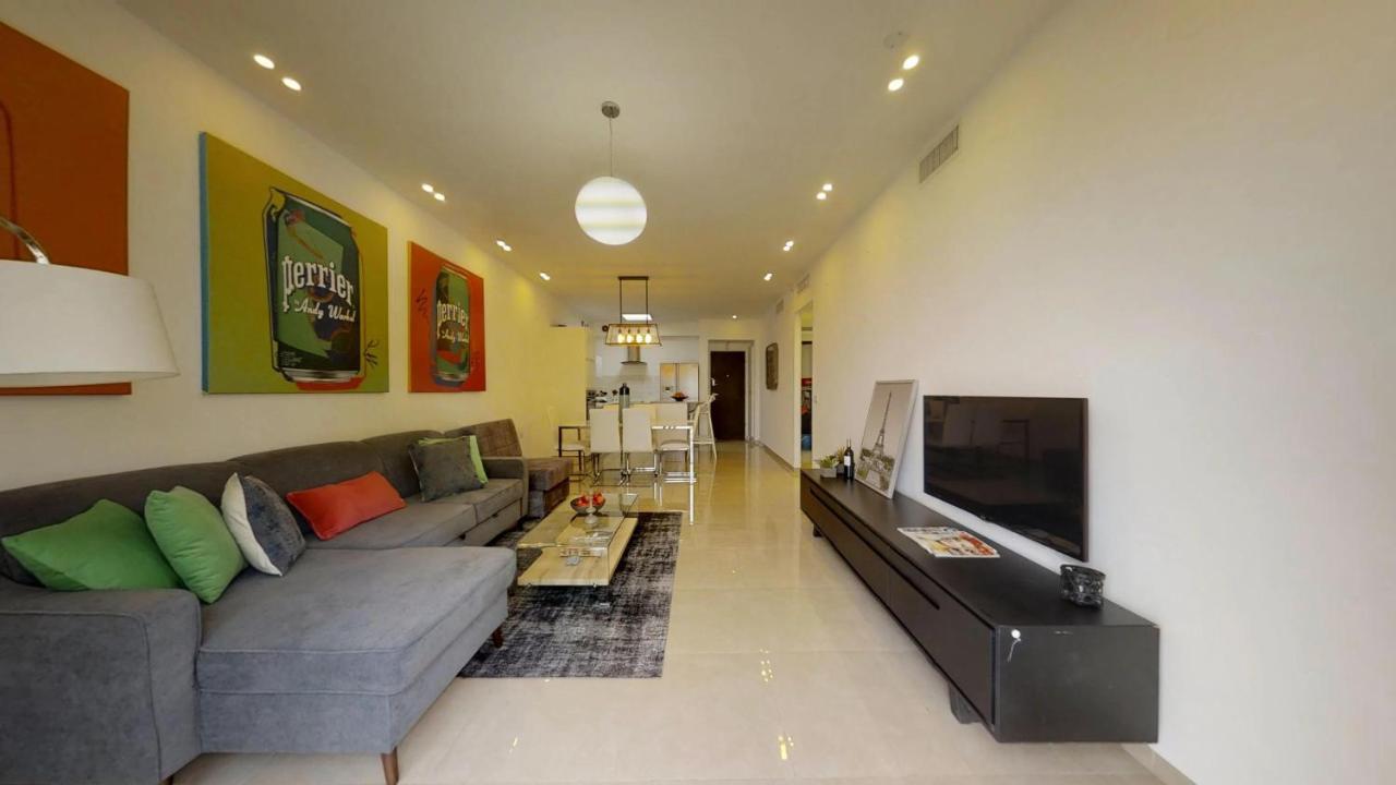 Exclusive Two-Bedroom Apartment With Parking Jerusalem Exterior foto